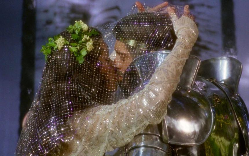 Кадр из фильма «Экскалибур»