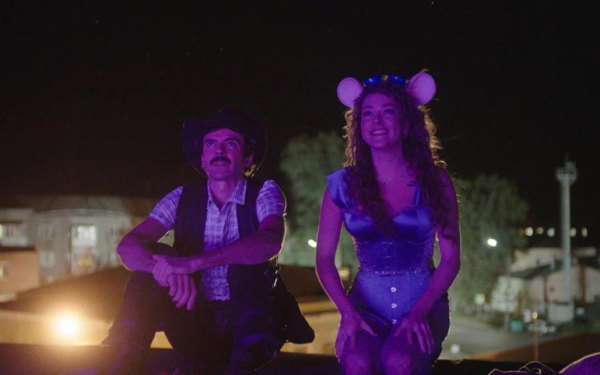 Кадр из фильма «Тополиный пух»