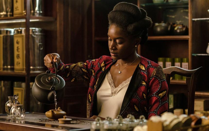 Кадр из фильма «Черный чай»