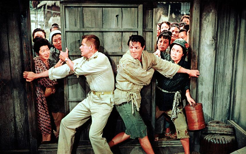 Кадр из фильма «Чайная церемония»