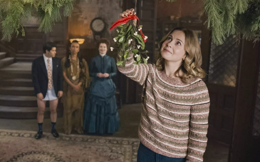 Новогодняя серия сериала «Призраки»