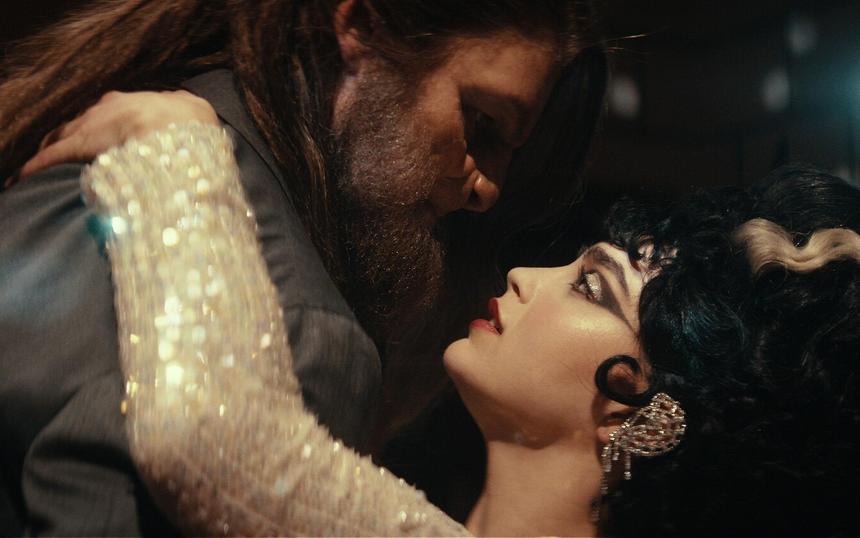 Кадр из фильма «Мой сосед — монстр»