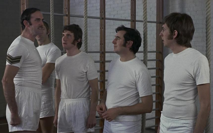 «А теперь нечто совсем другое»