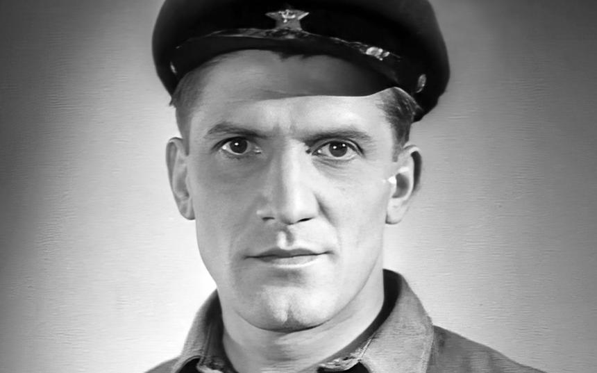 Николай Крючков