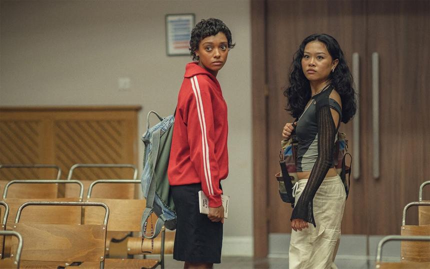 «Всё и прямо сейчас»