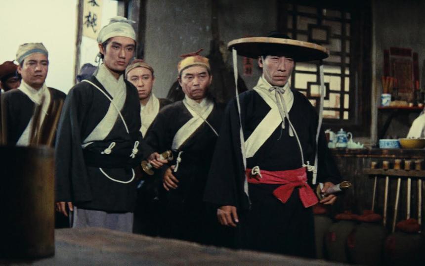 Кадр из фильма «Харчевня Дракона»