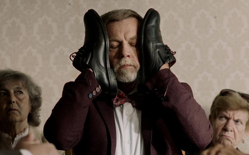 Рецензия на фильм «Ангелы не жужжат»