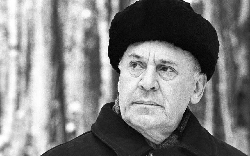 Борис Ливанов