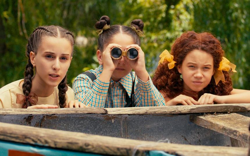 Кадр из фильма «Манюня: День рождения Ба»