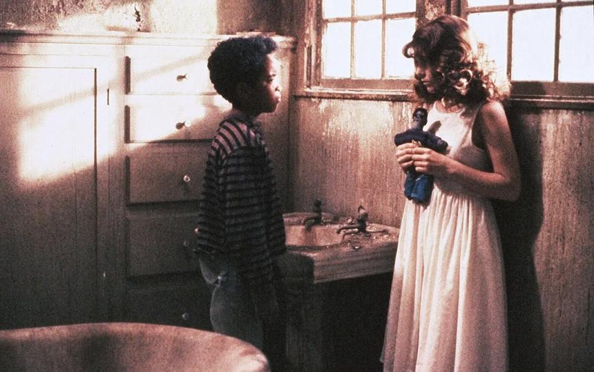 Хоррор «Люди под лестницей»