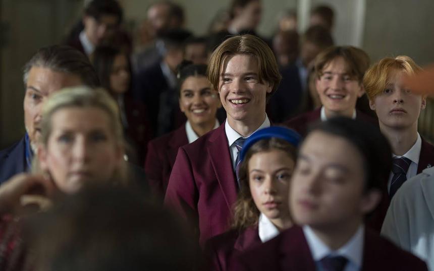 «Молодые монархи»