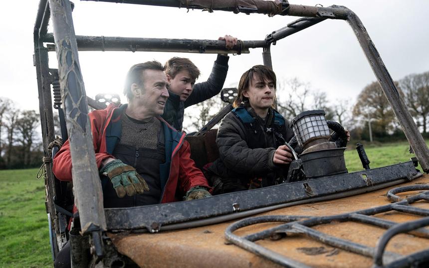 Новые фильмы и сериалы про катастрофы и выживание