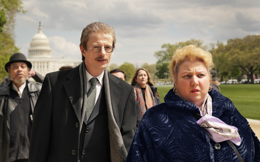 Кадр из фильма «Рабийе Курназ против Джорджа Буша»