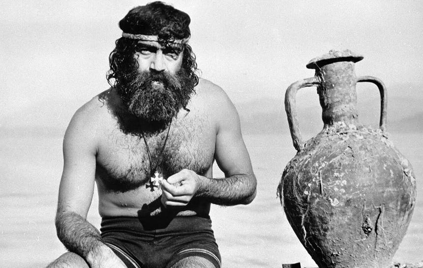 Кадр из фильма «Пловец»