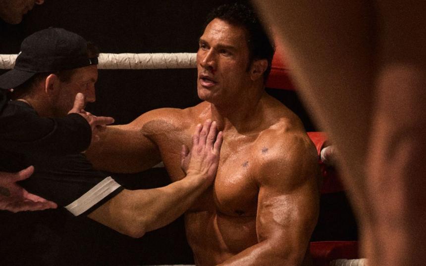 Кадр из фильма «Крушащая машина»