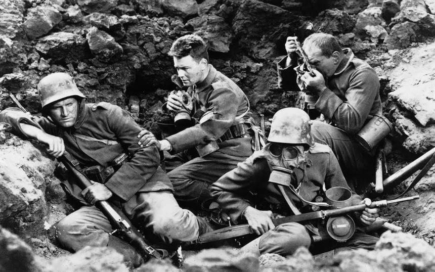 Кадр из фильма «На Западном фронте без перемен»