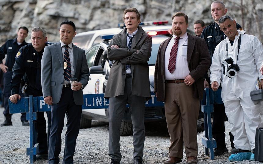 «Голый пистолет» (2025): трейлер, кадры, сюжет, рецензия