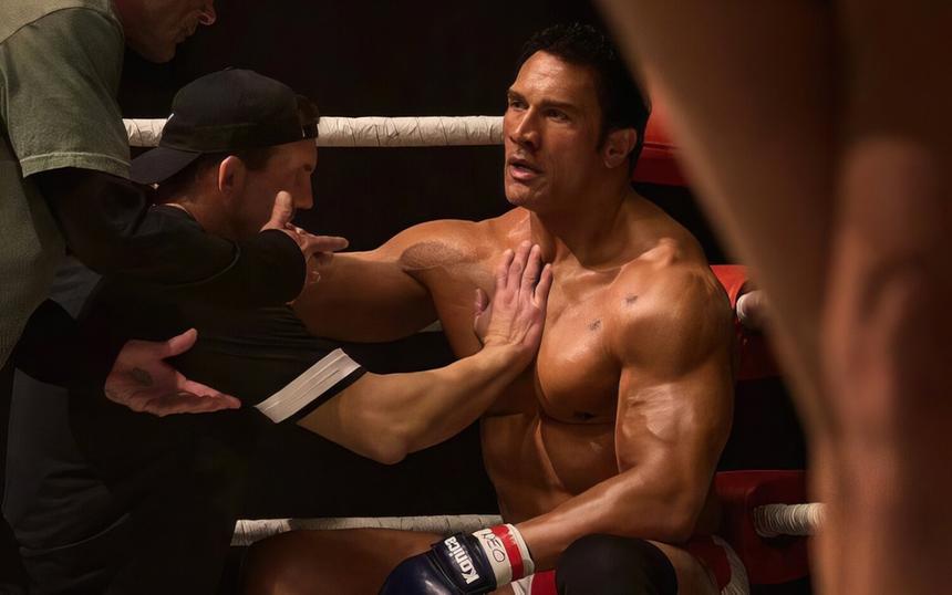 Рецензия на фильм «Крушащая машина»