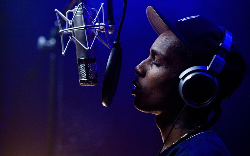 «Сверху вниз» Спайка Ли