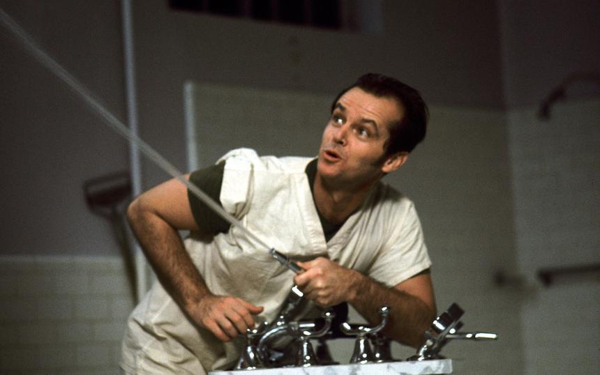 «Пролетая над гнездом кукушки»