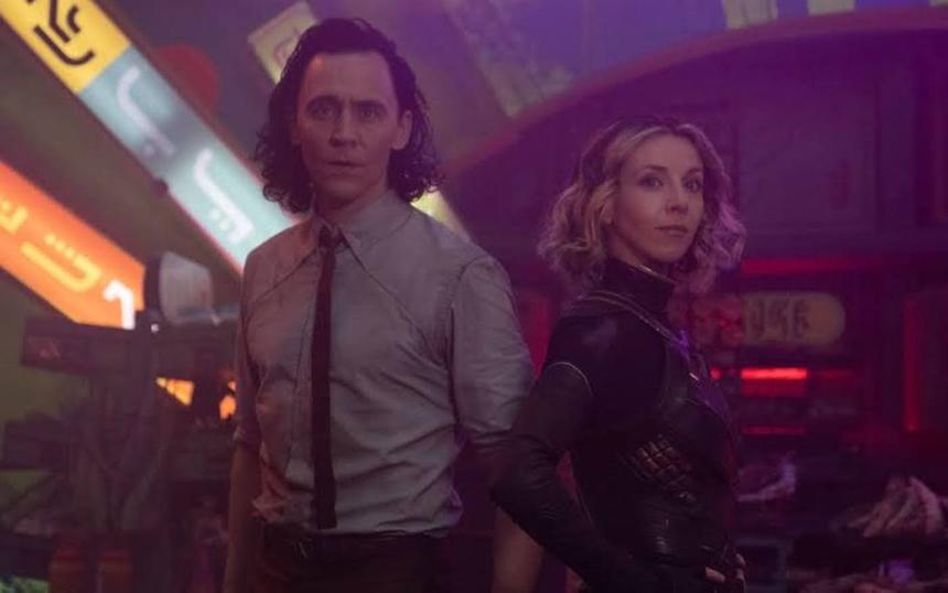 Сериалы о супергероях в жанре комедии — в нашем топе