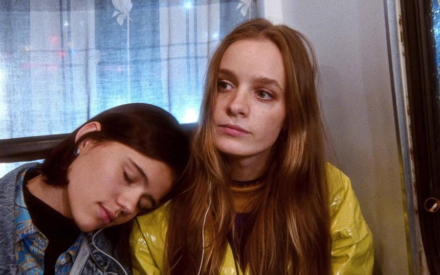 Кадр из фильма «Отпуск в октябре»