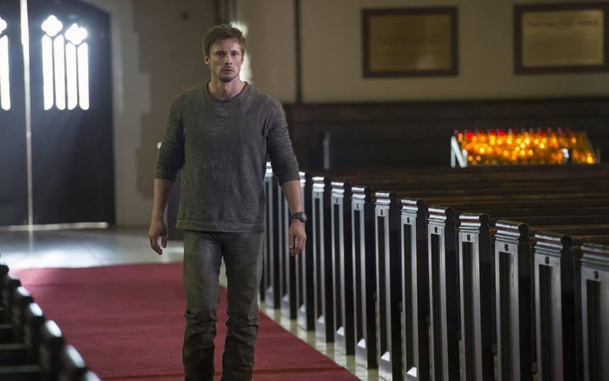 Кадр из сериала «Дэмиен»