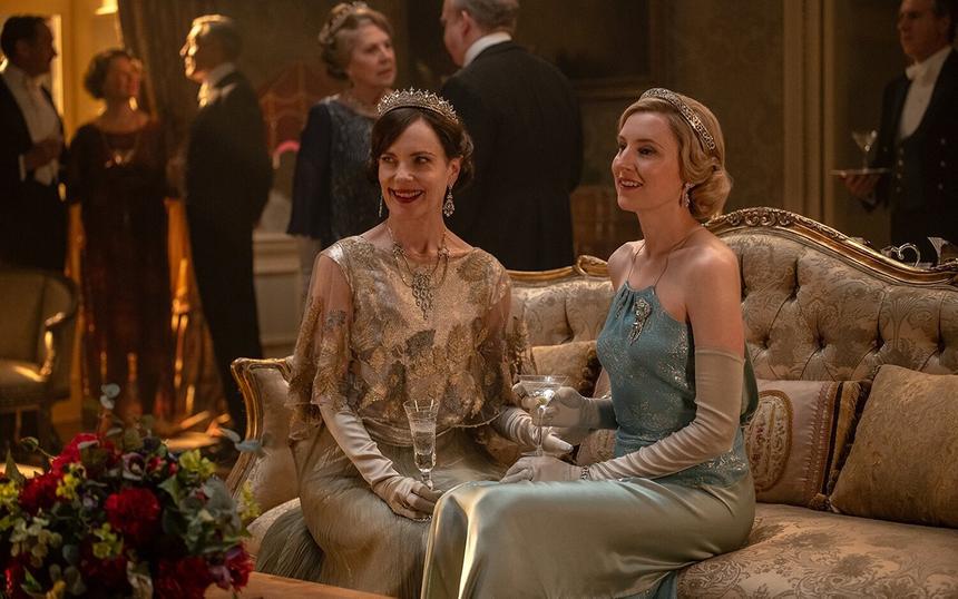 Рецензия на фильм «Аббатство Даунтон 3»