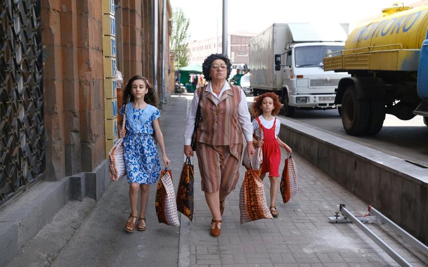 Сериал «Манюня»