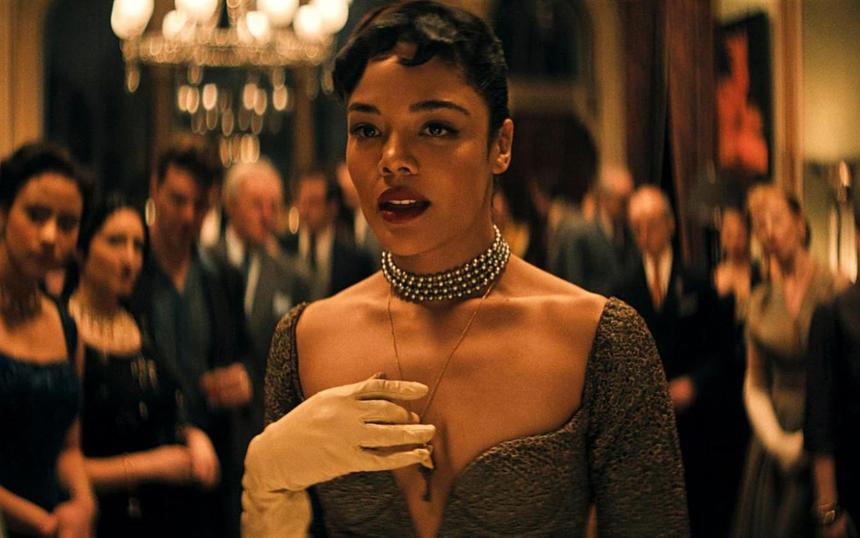 Кадр из фильма «Гедда»