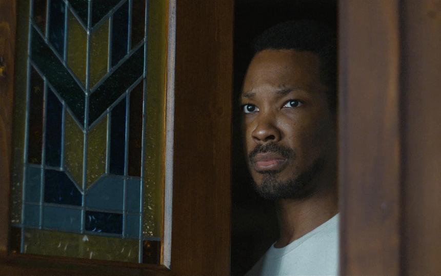 «Мужчина у меня в подвале»: трейлер, кадры, сюжет, рецензия