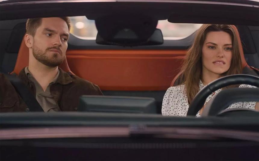 «Постучись в мою дверь в Москве»: сюжет первого сезона