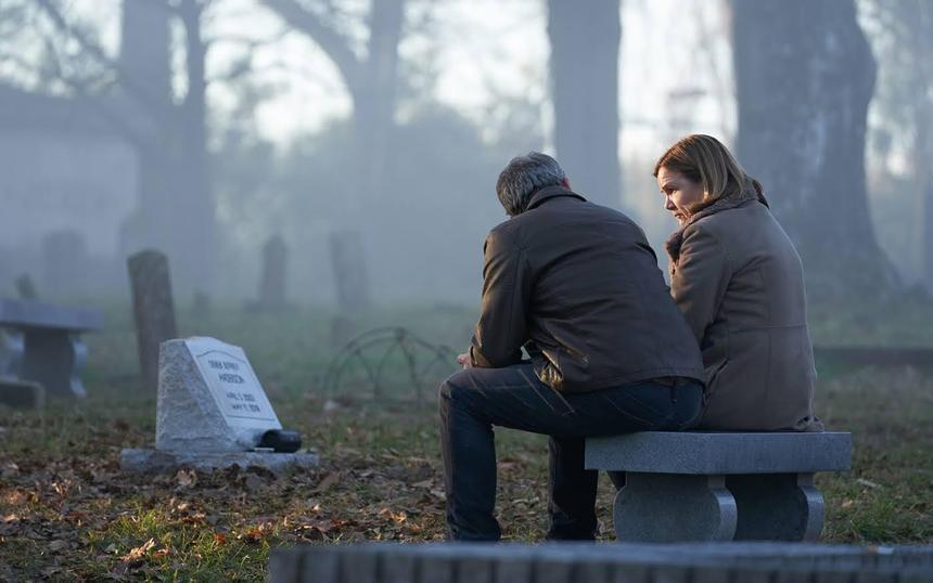 Кадр из сериала «Чужак»