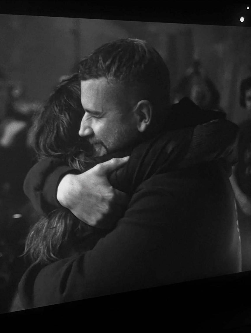 Себастьян Ваничек на съемках новых «Зловещих мертвецов»