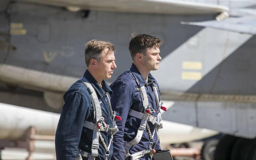 Топ лучших российских фильмов о летчиках и пилотах
