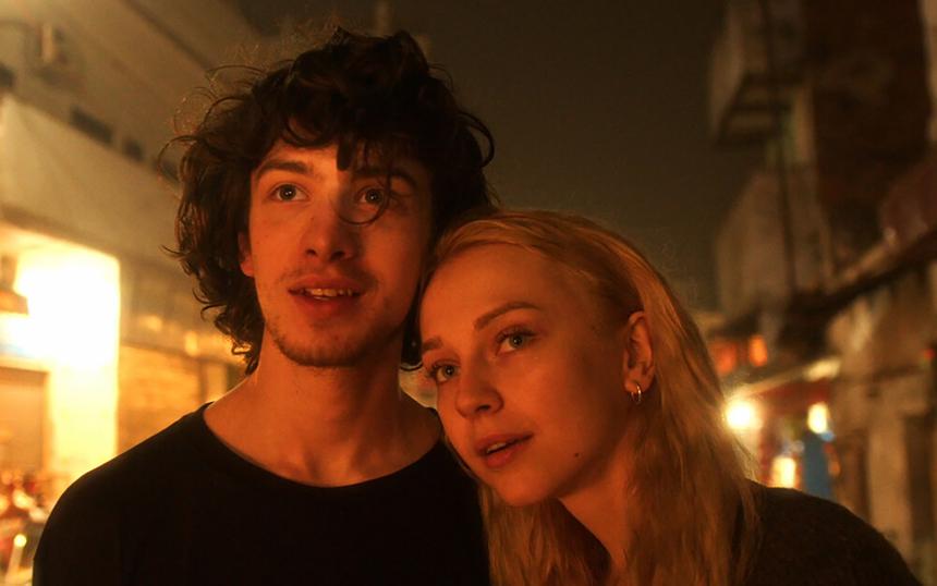 «Надо снимать фильмы о любви»