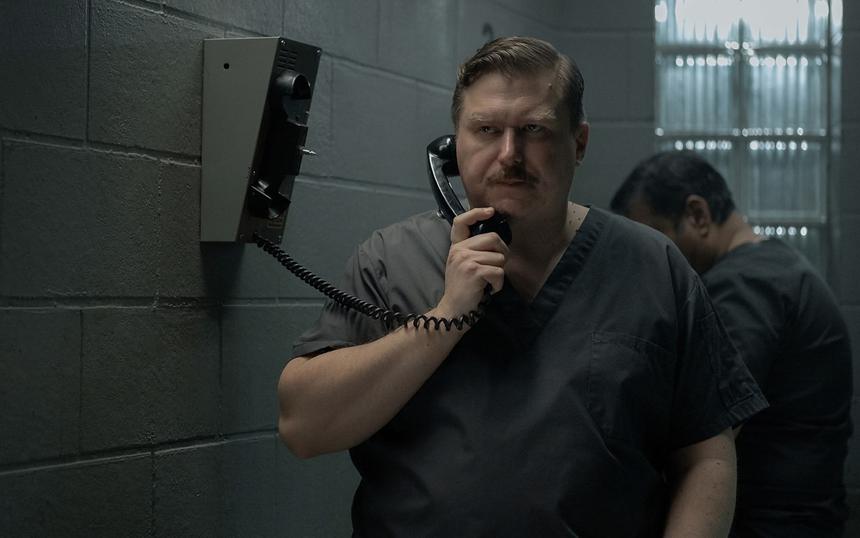 Каким получился сериал «Джон Уэйн Гейси: Замаскированный дьявол»