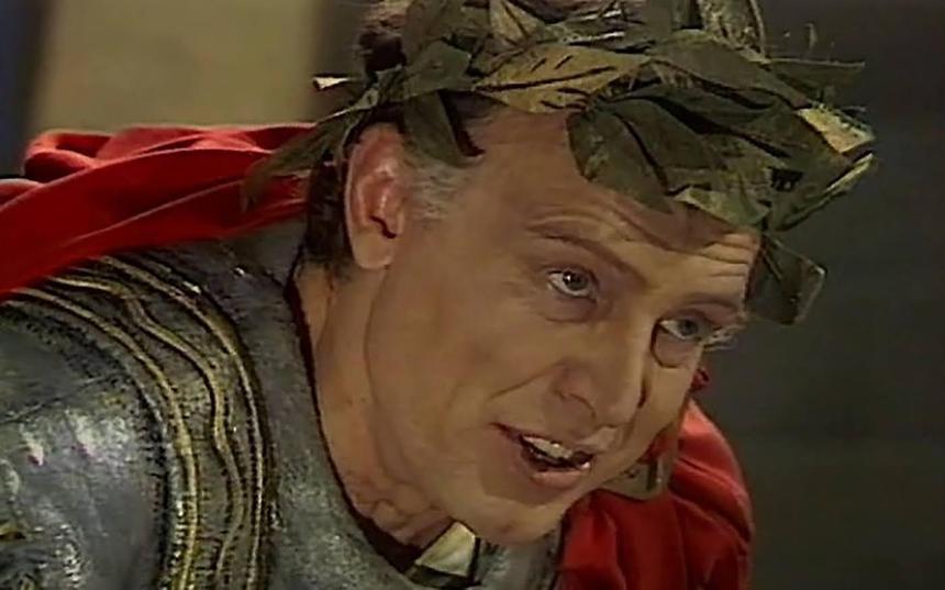 «Цезарь и Клеопатра» (1979)