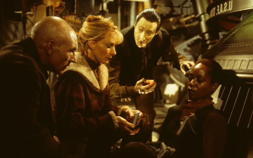 «Звездный путь: Первый контакт»