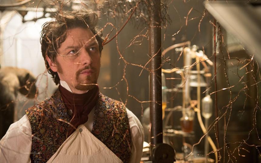 Кадр из фильма «Виктор Франкенштейн»