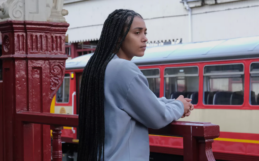 Кадр из сериала «Платформа 7»