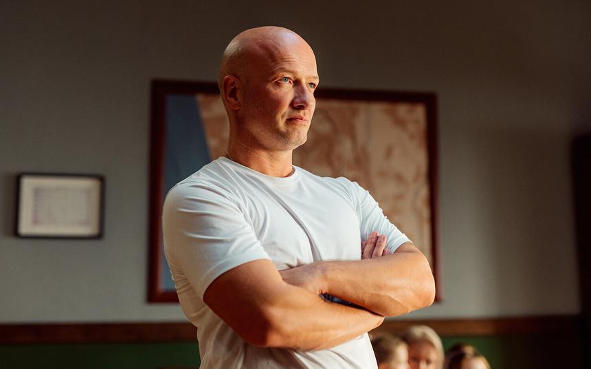 Рецензия на фильм «Лысый нянь»