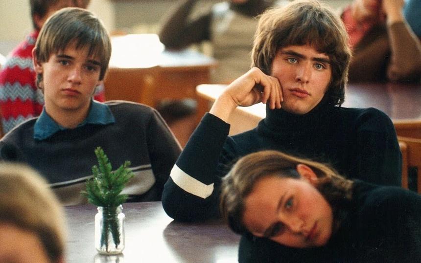 «Уютные норки», 1999