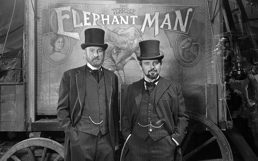 «Человек-слон»