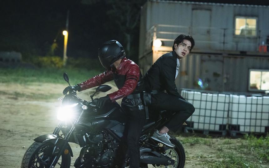 «Плохой и сумасшедший»