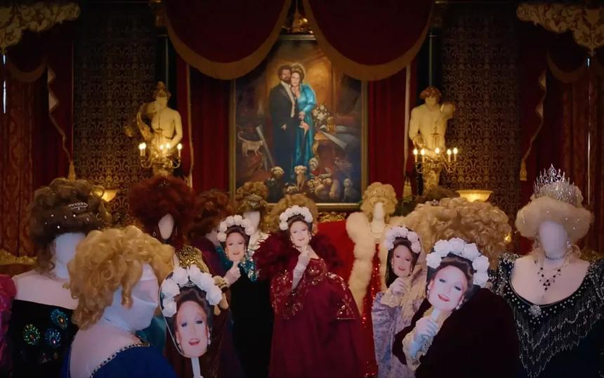 «Адрианна и замок»