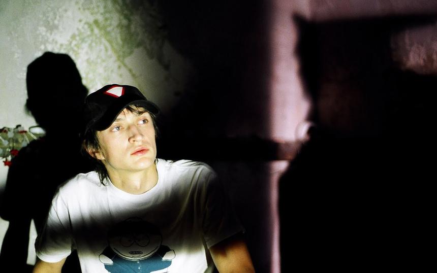 «Изображая жертву»