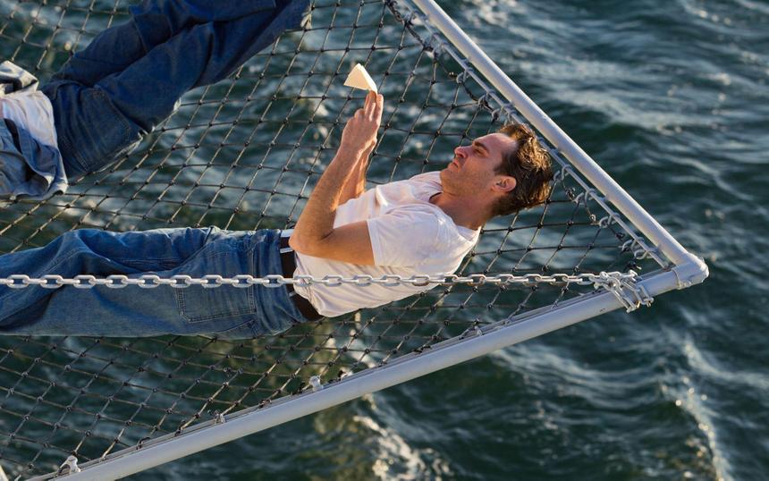 Хоакин Феникс в фильме «Мастер»