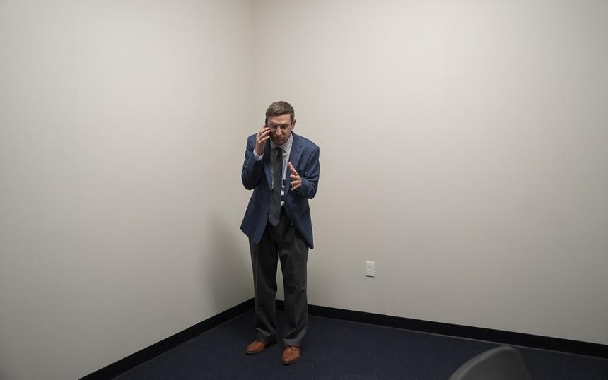 Рецензия на сериал «Мебельная компания»