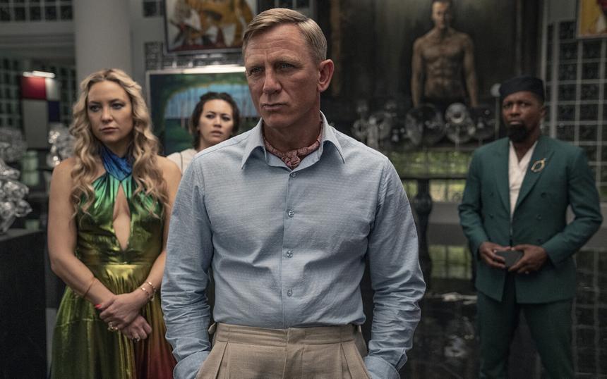 Список всех фильмов франшизы «Достать ножи»